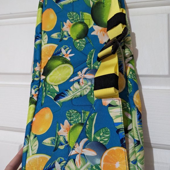 KAVU Kiyo Carryall Ocean Citrus Belt Bag Hip Sling Shoulder Bag New! - Picture 6 of 9